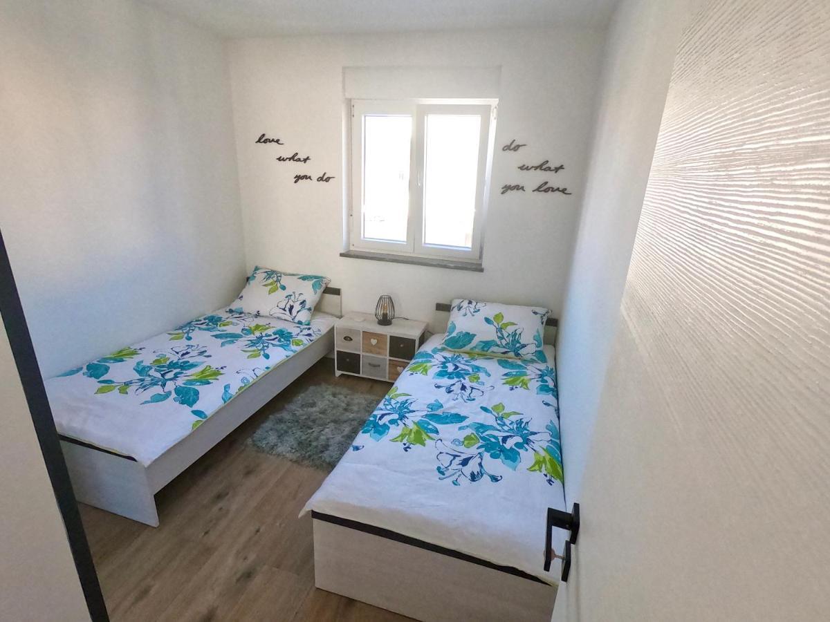 Apartment Libero Vodice Exterior photo