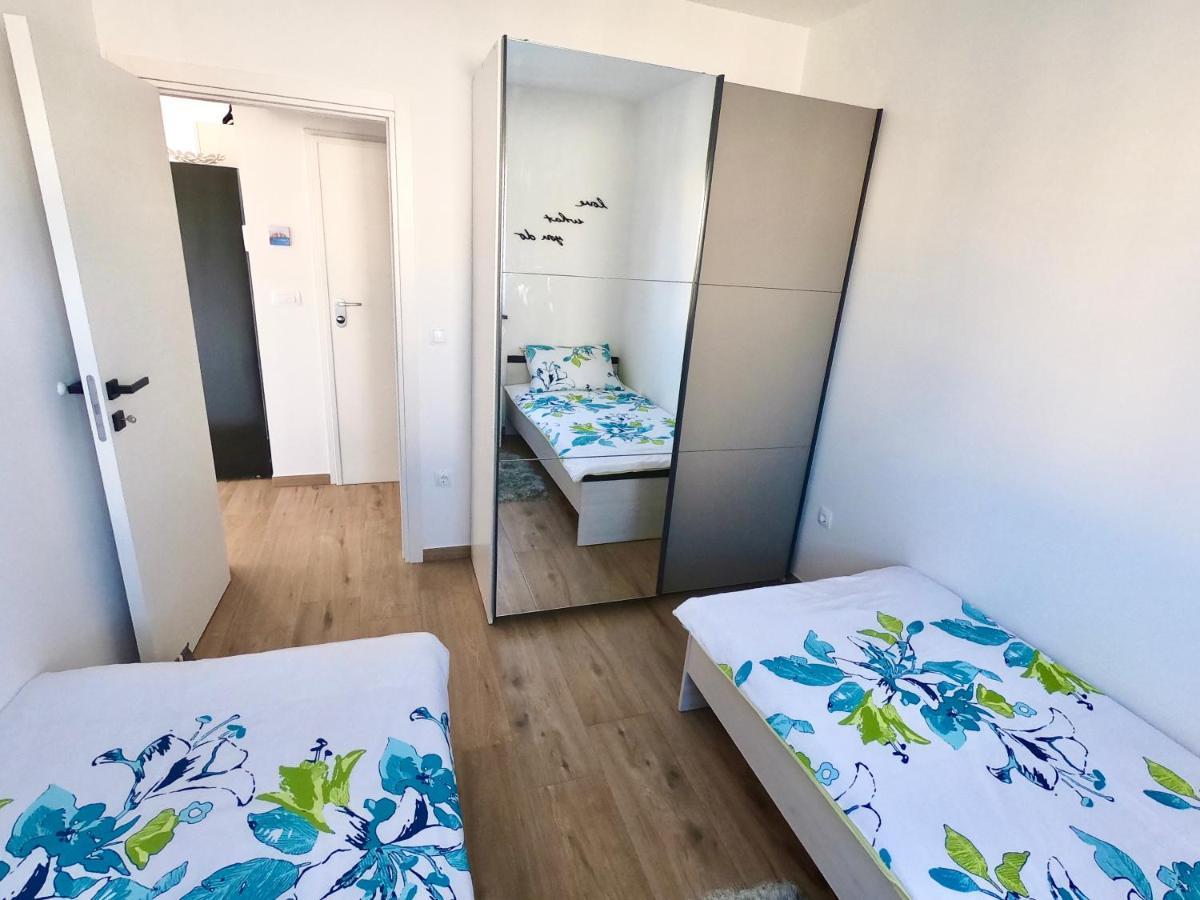 Apartment Libero Vodice Exterior photo